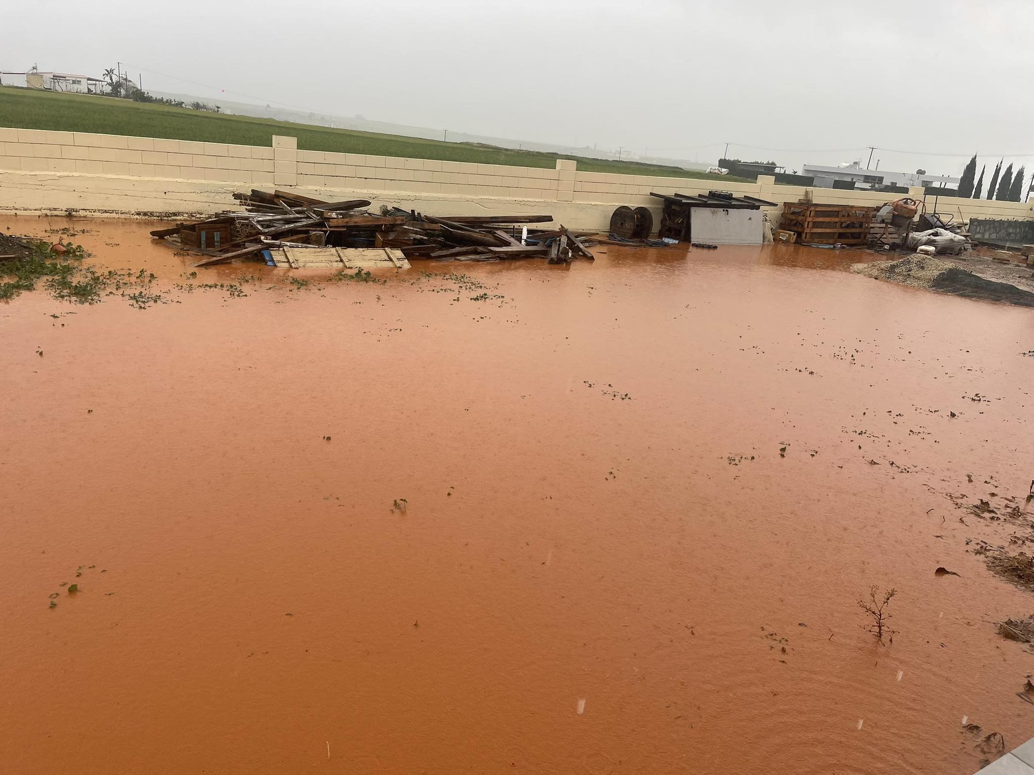 kakokairia lemesos 7